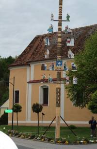 (6) 2019-04-30_Maibaum Loipersdorf